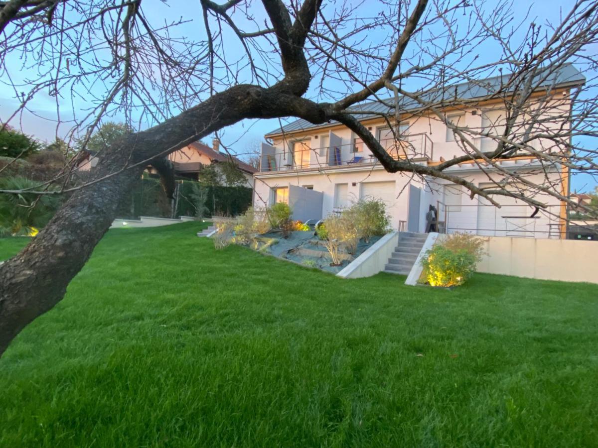 La Villa Perchee Calme, Sauna, Parking Prive Saint-Prix  Екстер'єр фото