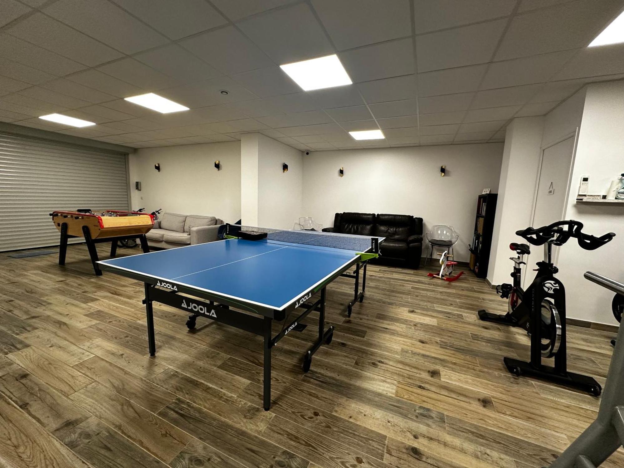 La Villa Perchee Calme, Sauna, Parking Prive Saint-Prix  Екстер'єр фото